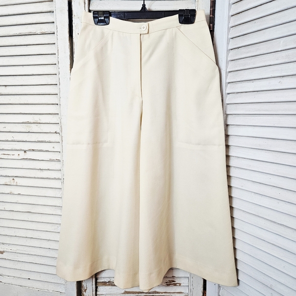 Vintage Pants - Vintage 70s Cream White Fine Wool Twill Culottes Made In France XS